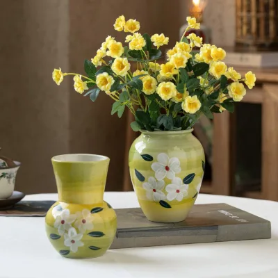 New Eastern Rock Chinese-style Modern Ceramic Handmade magnolia Flower Tabletop Vase French Country Soft Decorative Mini Flower