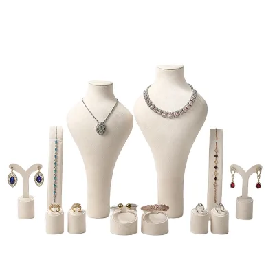 DIGU 2024 High Quality Suede PU New Arrival Modern Jewelry Necklace Display Long Chain Display Stand for Jewelry Store Display