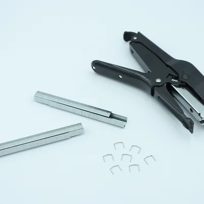 Specialized Factory for 20Ga Zinc Coating STCR 5019 3/8" Length Staples