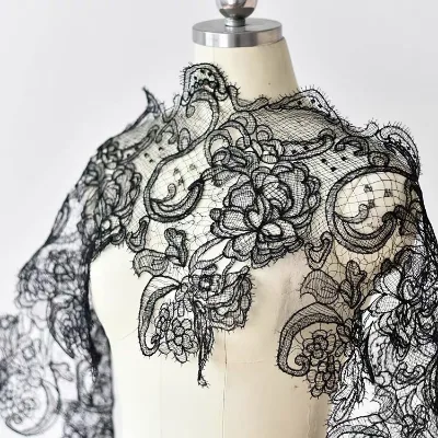 Wholesale French Eyelash Lace Trim Floral Scalloped Lace for Wedding Dress Lingerie Garment Decoration 28cm