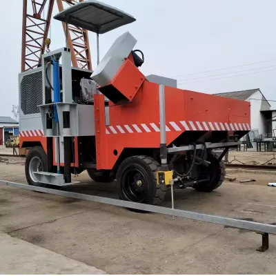 Mechanical Sliding Form Paver Machine for Curbs Stone & Drainage Ditch with Core Components Pump & Engine