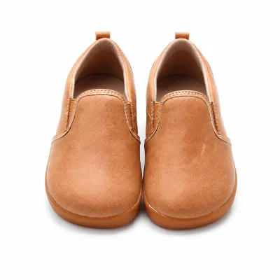 Oil-Waxed Leather Slip-On Shoes with Rubber Non-Slip Sole Casual Comfort Footwear OEM/ODM Wholesale