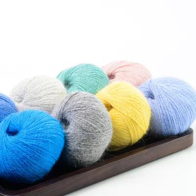 Free sample white long hair mink hair feel 70% rabbit angora fur knitting machine yarn