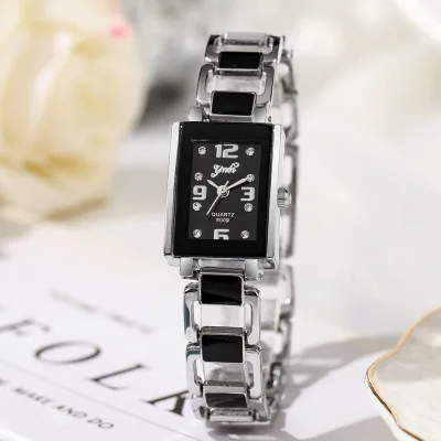 Versatile Casual Student Ladies Quartz Bracelet Watch Custom Available Gold Plated Square Dial Rhinestone Mark Timepiece
