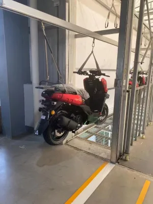 EPA 150cc 4-Stroke Gasoline Motorcycle Gasoline Motor 85km/h High Speed Urban Gasoline Scooter