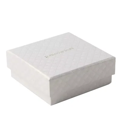 Recyclable Art Paper Box Custom Design Printed With Embossing Cardboard Base and Lid for Shipping Perfume and Jewelry