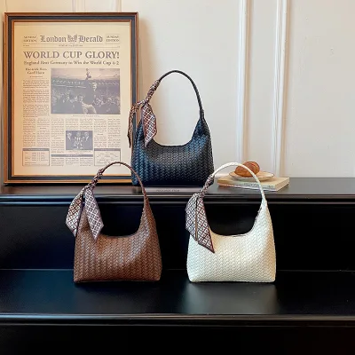 Minimalist Personalized Underarm Bag for Women New Niche-Design Tote Retro Casual Chic Woven-Pattern Dumpling Zipper Handbag