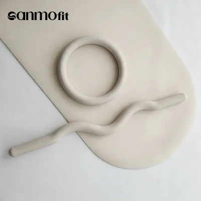 Cream Beige PU Natural Rubber Yoga Mat Silicone Ring Dumbbell Wavy Barbell 3-in-1 Aesthetic Pilates Set Custom Logo