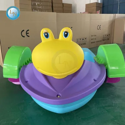 Popular Boat Water Park Amusement Equipment Bumper Boat Water Bumper Boat