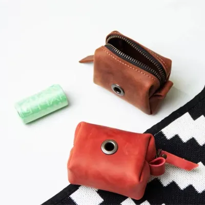 Portable Eco-friendly Leather Dog Poop Bags Out-dog Walking Pet Waste Disposal Convenient Storage Dog Garbage Bag Distributor