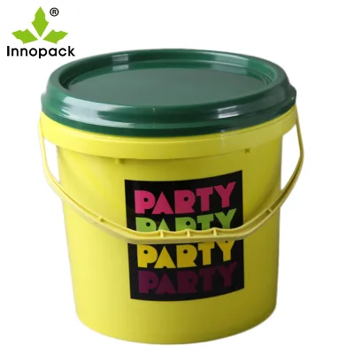 Customized Wholesale 4L Food Grade PP Material Lightweight White Plastic Water Bucket