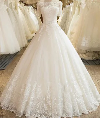 #6005 Elegant White Off Shoulder Short Sleeve Lace Applique Ball Gown Wedding Dress Lace up Bridal Dress Floor Length bridal
