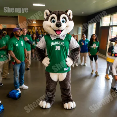 Shengye Mascots Fashion Cute Cartoon Badger Mascot Costume Direct Sale Breathable and Wearable Customized High-quality Mascotte