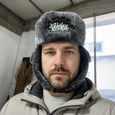 Black Furry Trapper Hat Custom Embroidery Winter Hat Ear Flaps Adjustable for Outdoor Travel