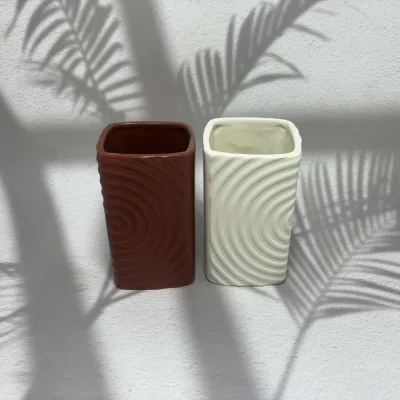Factory Simple Modern Ceramic Vase White Ceramic Handicrafts Ceramic Vases White Flower Vase Home Decoration