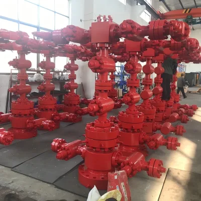 API 6A Wellhead Christmas Tree for Fracking Operation High Sand Resistance Material Grade DD for Oilfield Stimulation Service