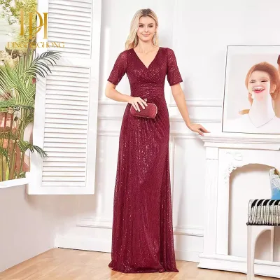 A High-society Lady with a V-neck Mermaid Floor-length Evening Dress and Short-sleeved Sequined Gowns