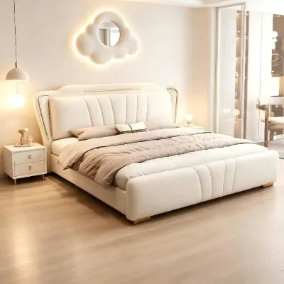 Luxury Wear Resistant Leather Soft Bed with Wing High Back and Tufted Headboard for Royal Hotel Bedroom