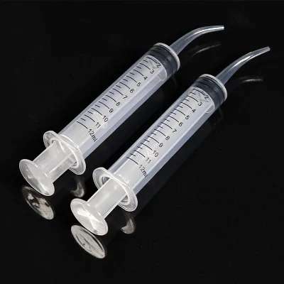High Quality Disposable Transparent Dental Irrigation Syringe With Curved Tip 12ml Dental Care Tools Dental Supplies