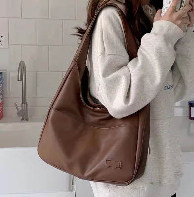 Korean Style Crossbody Bag Soft Leather Hobo Bag Minimalist Large Capacity Trendy Casual Women Shoulder Underarm Bag with Pocket