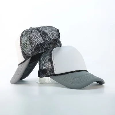 Wholesale Adjustable Snapback Gray and White Buckle Printed Sports Gray Camouflage Mesh Back Foam Trucker Hats with Custom logo