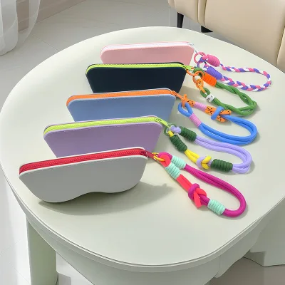 New Large Capacity Silicone Sunglasses Storage Box Portable Soft Zipper Glasses Bag Hangable Design Spectacle Case