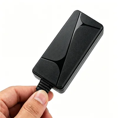 Hot Sale Original 2G or 4G Car GPS Tracker Waterproof GSM GPS GPRS Car Tracker NOFO Free App Cut Oil C32 J16 N70