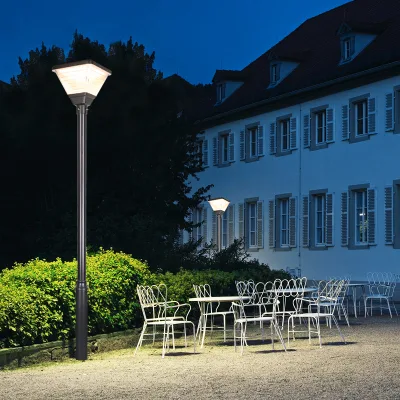 Solar Battery IP65 Waterproof Super Bright 2000LM LED SMD Inductive Control Outdoor High Pole Garden Courtyard Landscape Light