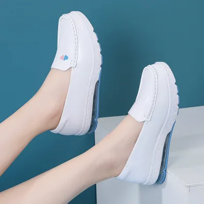 Womens Shoes 2025 Small Pattern Shoes Women Sandals Middle Heel and Nurses Shoes
