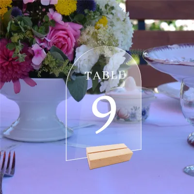 Clear Curved Table Number Signs Acrylic Holders Table Number Card for Wedding Party Banquet Restaurant Cafe