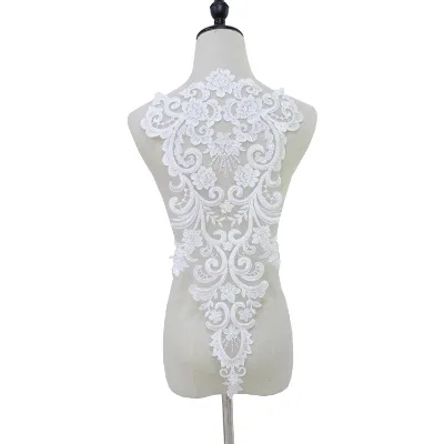 Wholesale Fashion Handmade Rhinestone Beaded Sequins Embroidered Border Lace Trimming for Bridal Veils
