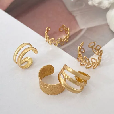 Wholesale 5 Piece Set Hollow Leaf Ear Cuffs No Ear Piercing Women Vintage Fashion Simple Geometric Alloy Ear Clips