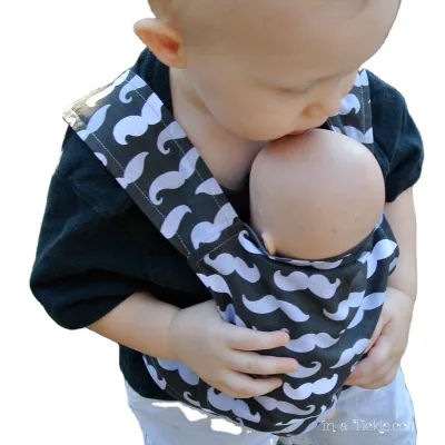 BOY GIRLS Front Hold Toy Wrap Carrier Sling Baby Doll Carrying Backpack Bag