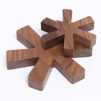 Wooden Snowflake Walnut Wood Coffee Tea Cups coaster Drinks Coasters