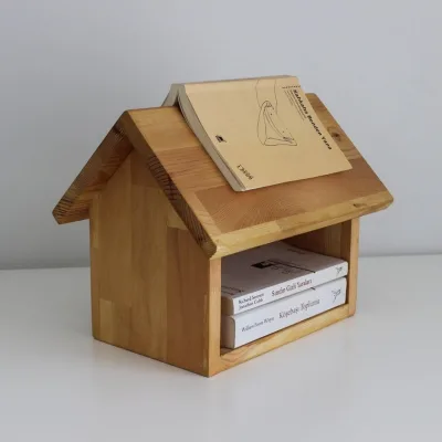 House Shaped Triangle Book Holder Desktop Storage Organizer Wooden Book Stand for Book Rest
