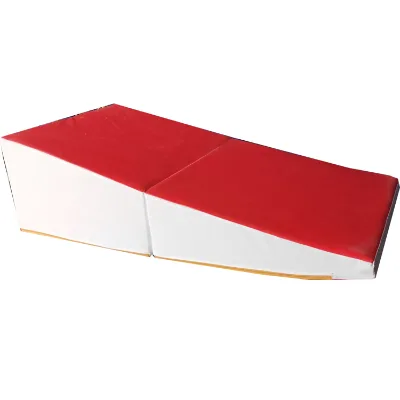 China High Quality Soft Play Foam Foldable Triangle for Gymnastic Training at Club