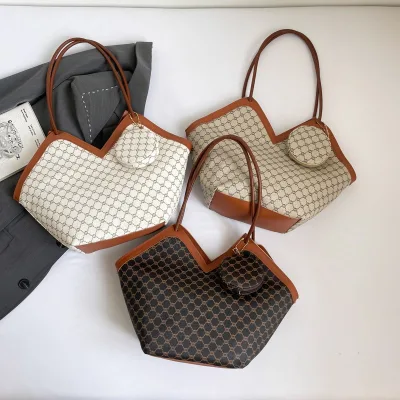 Heart-Shaped Checkerboard Bag 2025 New Model Tote Bag High-End Large Capacity Retro Fashion Bag