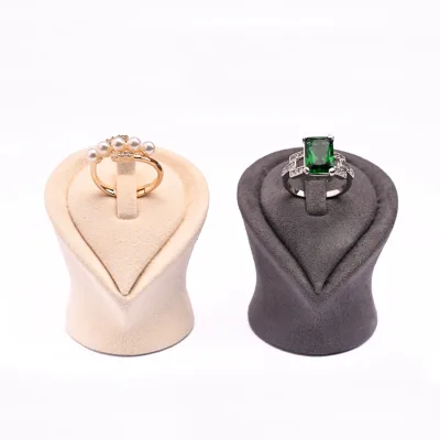 Luxury Heart Jewelry Ring Holder Stand Display Organizer with Microfiber Beige Material PENGTONG Brand 46x46x46mm