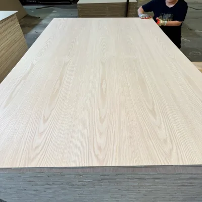 Red Oak Solid Poplar/Pine/Fir Blockboard Eco-Friendly Furniture Board School Interior Door Panel Custom Size Factory Wholesale