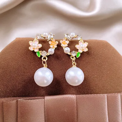 Korean Simple Zircon Pearl Earrings for Girls Fashion Trend Casual Geometric Earrings Jewelry Accessories