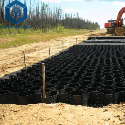 Latest Design Hdpe Geocell 50mm Height Geo Cell Road Grid Gravel Honeycomb Gravel Driveway Price Erosion Control Geocells