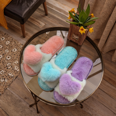 2025 New Design Fashion Trend Refreshing Cute Girlish Heart Style Fluffy Fur Cozy Indoor Home Lady Slipper