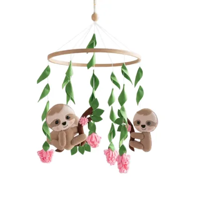 2022 Home Decor Supplies Nordic Felt Forest Animal Crib Hanging Toys Rattan Baby Mobiles With Pom Pom