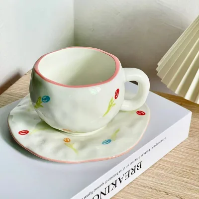 Modern Instagram Style Hand-painted Handmade Irregularly Shaped Cute Tulip-Shaped Ceramic Coffee Cups Plates for Drinking Safe