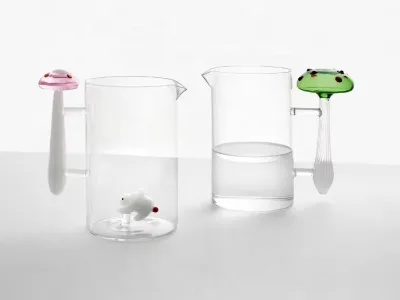 Custom Cute Mushroom Top Borosilicate Glass Carafe, Heat-Resistant Clear Pitcher with Decorative Mushroom Lid