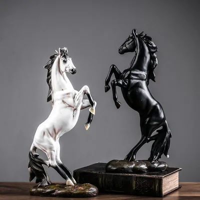 Home Ornament Desktop Decor Ceramic Porcelain Horse Figurine Home Decoration Eco-friendly Europe Customized Animal Polished