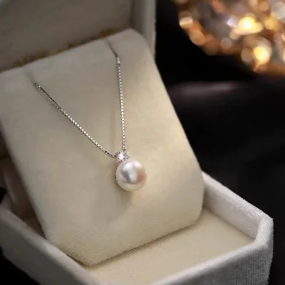 Foot silver Christmas pearl necklace for women family round light luxury high-end collarbone chain single pearl