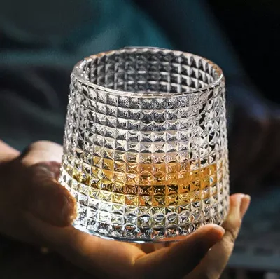 Old Fashion Transparent Whiskey Glasses Heavy Bottom Spiral Design Mouth Blown Hand Made American Style