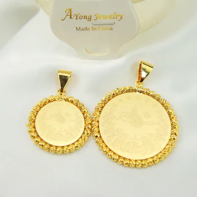 New Arrivals Western Jewelry Round Pendant Necklace Women's Brass Luxury Gold Plated Coin Pendant Charms