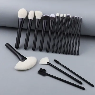 Wholesale Factory High Quality Cosmetic Make-up Brush Portable 18pcs Matte Black Premium Vegan Make up Brush Set